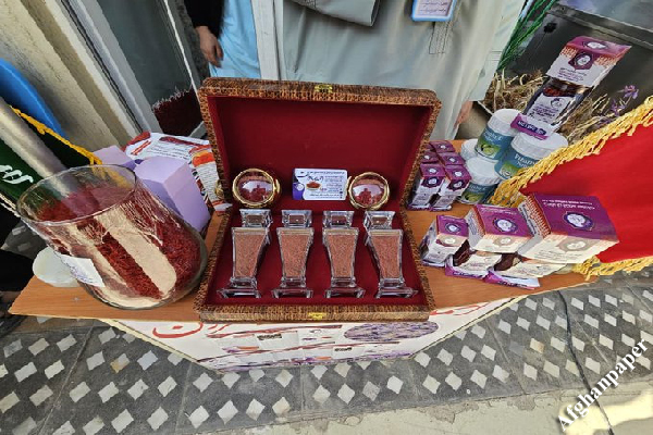 دهمین جشنوارۀ گل زعفران در هرات
