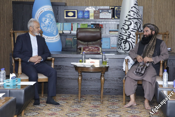 دیدار وزیر سرحدات طالبان با سفیر ایران در کابل