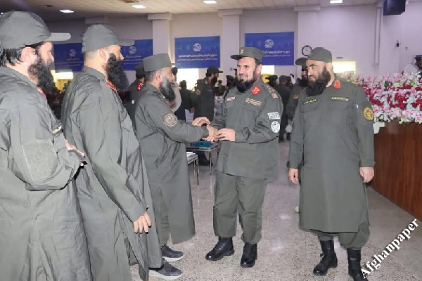 طالبان با یونیفرم جدید ملیشه های پاکستانی